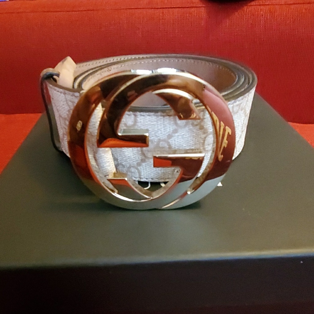 Gucci belt